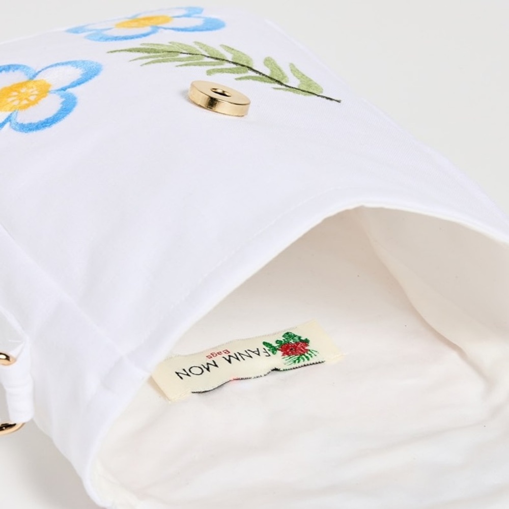 Fanm Mon Crossbody Linen Purse in White with Bright Floral Embroidery. New! - Picture 5 of 8